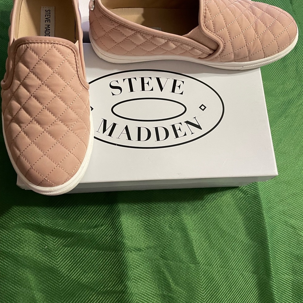 Steve Madden Quilted Blush Slip-On Sneakers